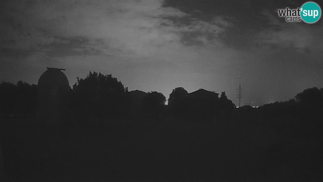 Cámara web en vivo del Observatorio de Višnjan: explora el cielo, los asteroides, cometas y meteoroides