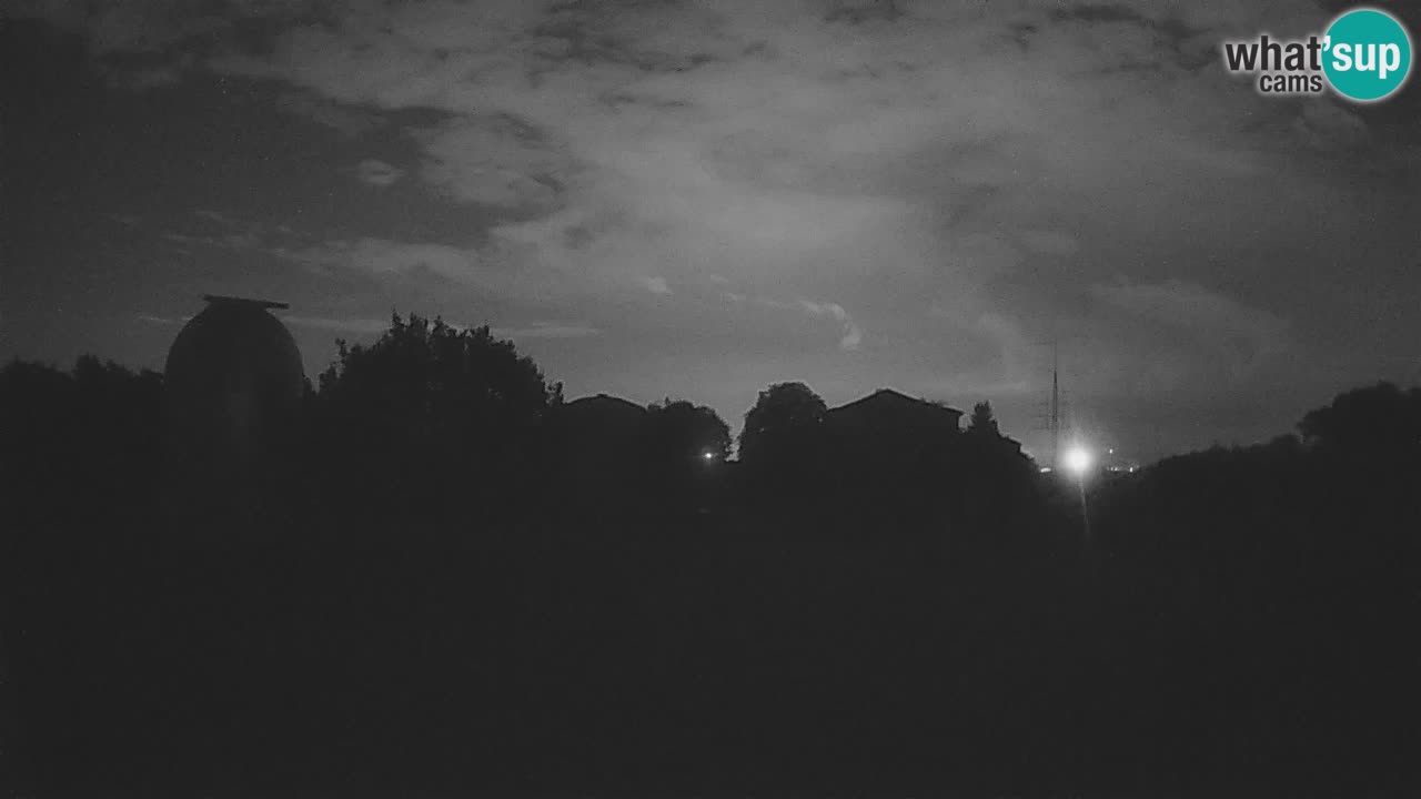 Višnjan Observatory Live Webcam – Explore the Sky, Asteroids, Comets, and Meteoroids