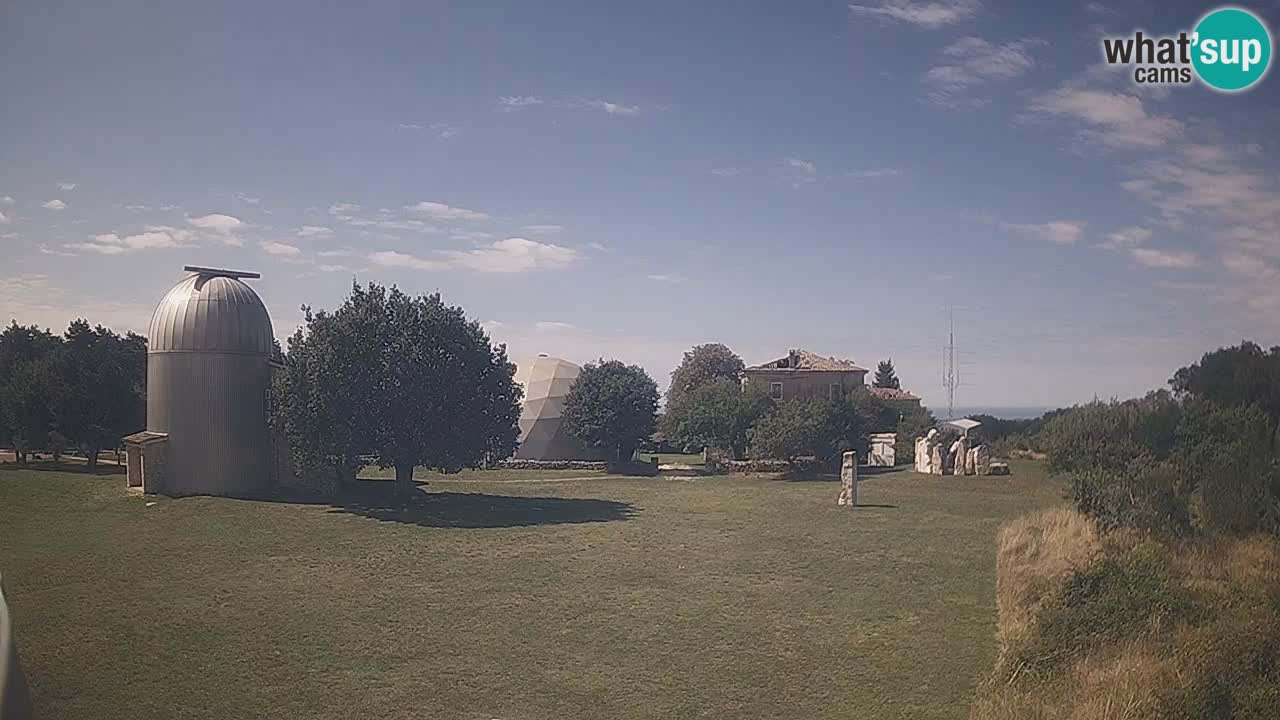 Višnjan Observatory Live Webcam – Explore the Sky, Asteroids, Comets, and Meteoroids