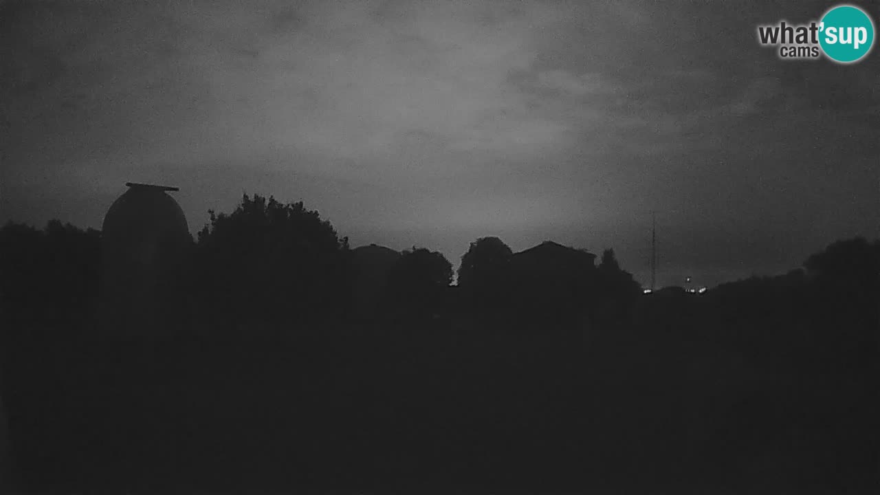 Višnjan Observatory Live Webcam – Explore the Sky, Asteroids, Comets, and Meteoroids