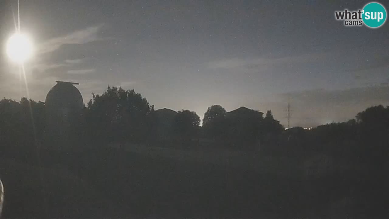 Observatorij Višnjan spletna kamera – Odkrivajte nebo, asteroide, komete in meteorite