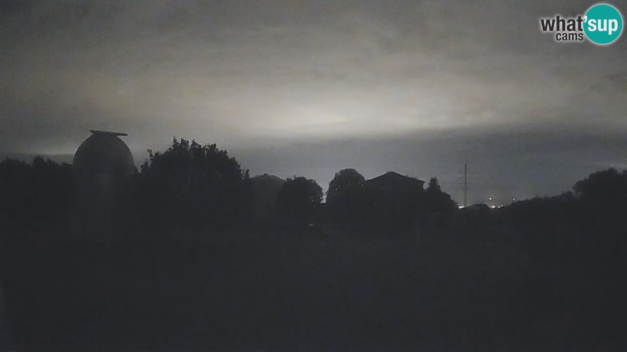 Cámara web en vivo del Observatorio de Višnjan: explora el cielo, los asteroides, cometas y meteoroides