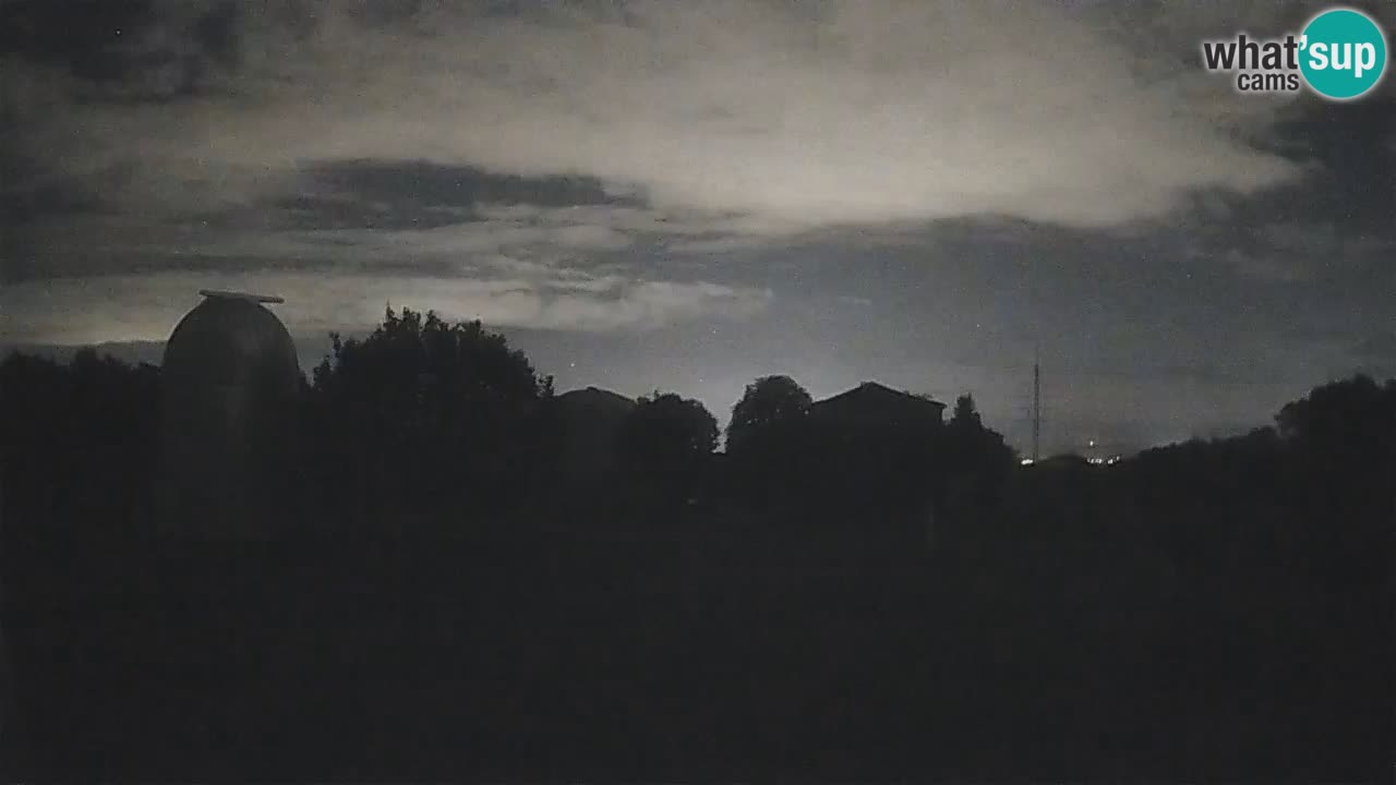 Višnjan-Observatorium Live Webcam – Explore the Sky, Asteroids, Comets, and Meteoroids