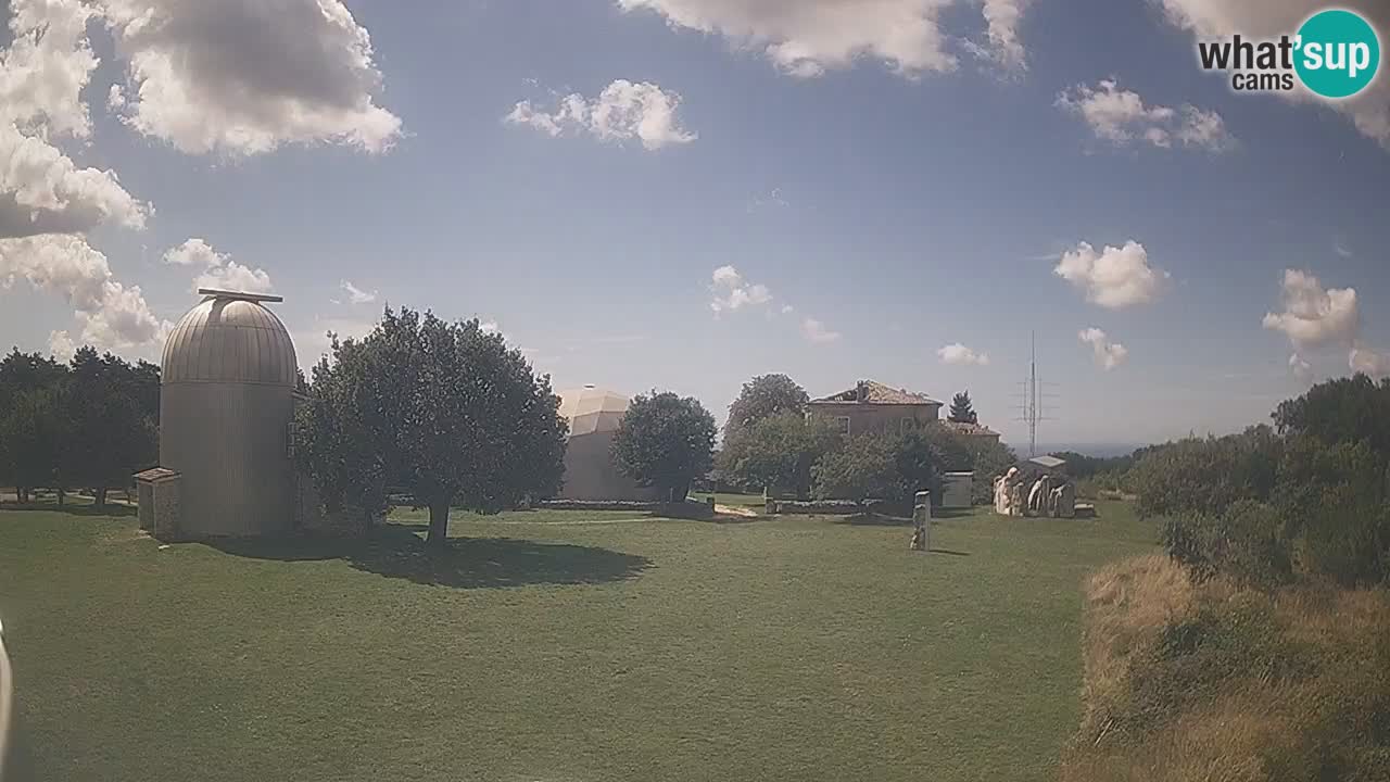 Cámara web en vivo del Observatorio de Višnjan: explora el cielo, los asteroides, cometas y meteoroides