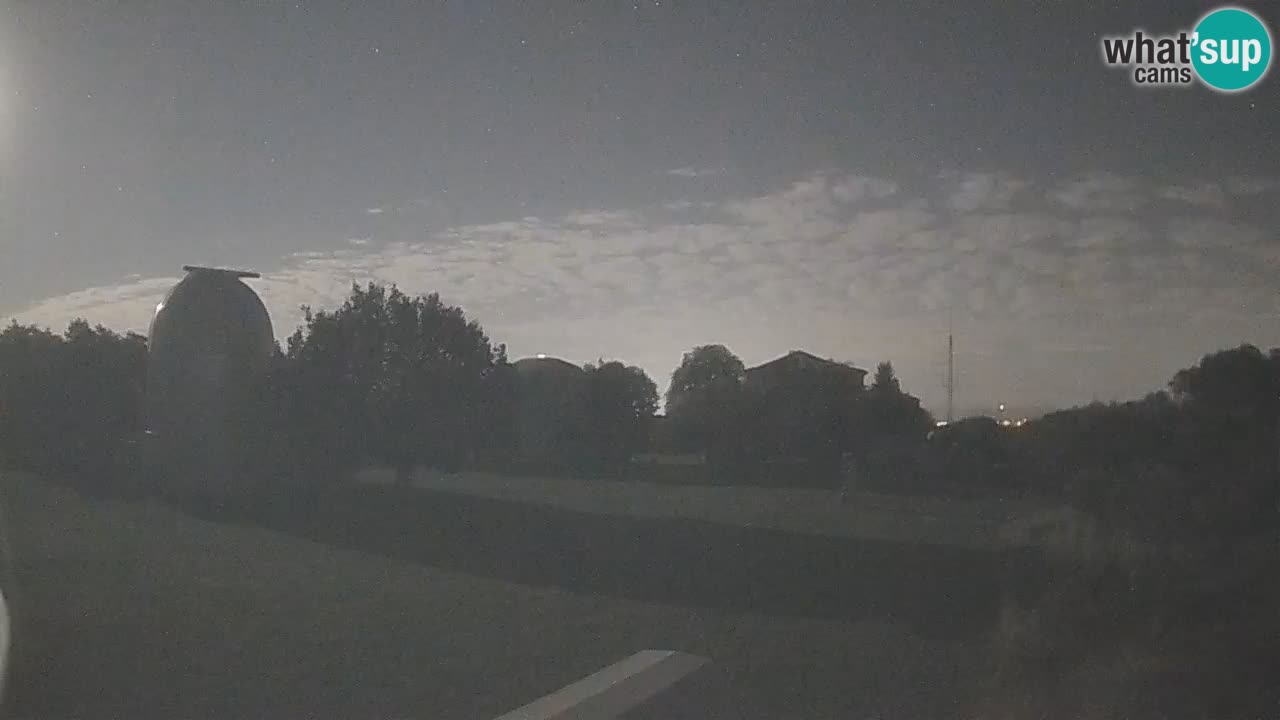 Višnjan-Observatorium Live Webcam – Explore the Sky, Asteroids, Comets, and Meteoroids