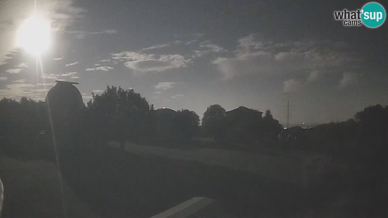 Višnjan-Observatorium Live Webcam – Explore the Sky, Asteroids, Comets, and Meteoroids