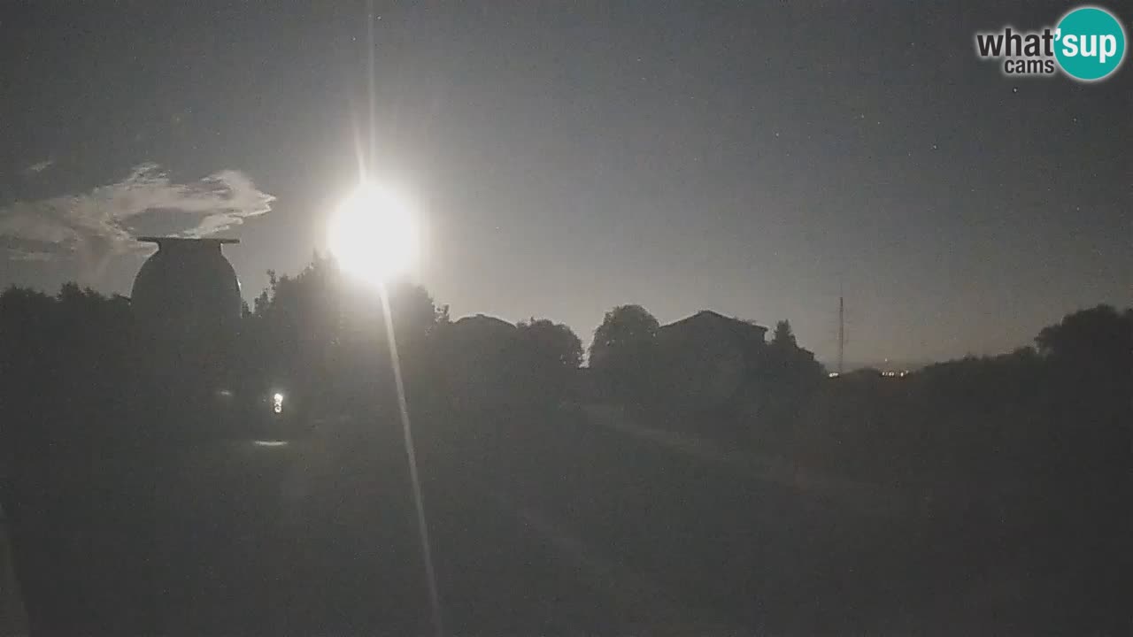 Webcam en direct de l’Observatoire de Višnjan – Explorez le ciel, les astéroïdes, les comètes et les météoroïdes