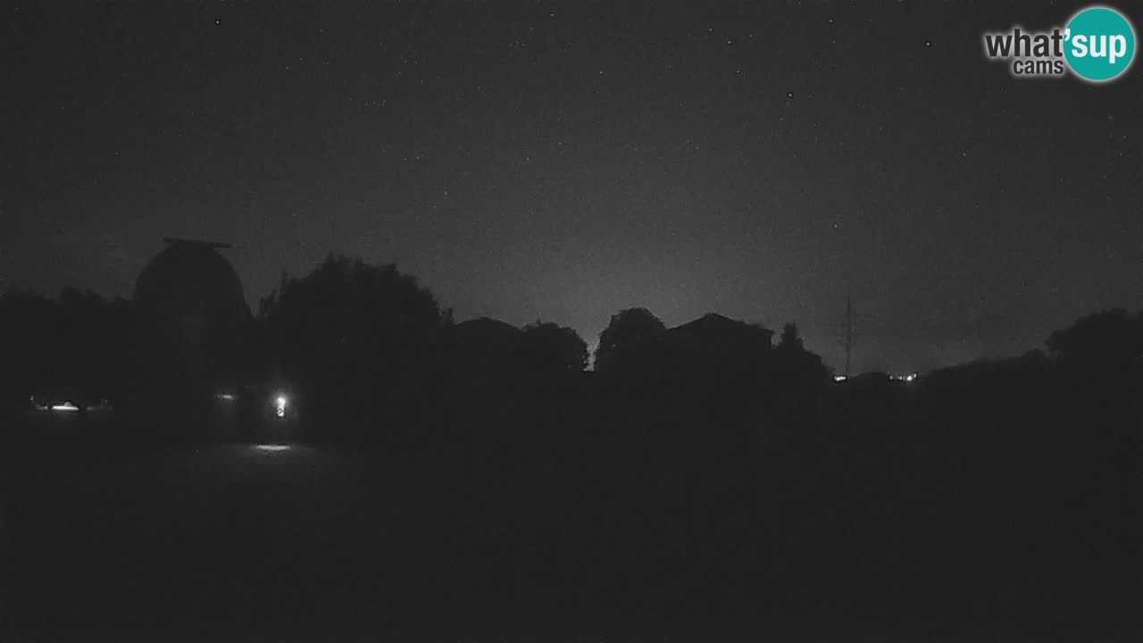 Observatorij Višnjan spletna kamera – Odkrivajte nebo, asteroide, komete in meteorite