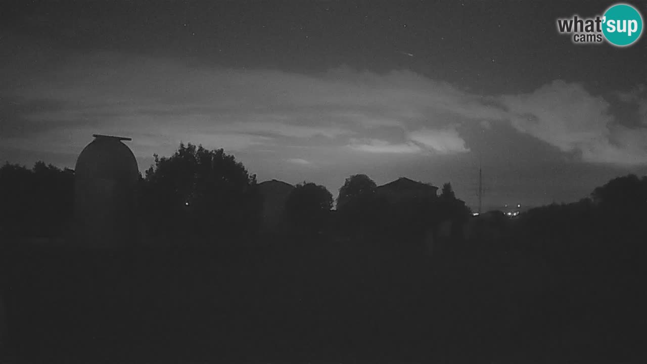 Višnjan Observatory Live Webcam – Explore the Sky, Asteroids, Comets, and Meteoroids