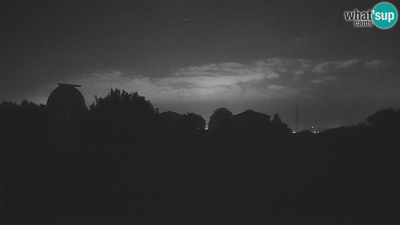 Cámara web en vivo del Observatorio de Višnjan: explora el cielo, los asteroides, cometas y meteoroides
