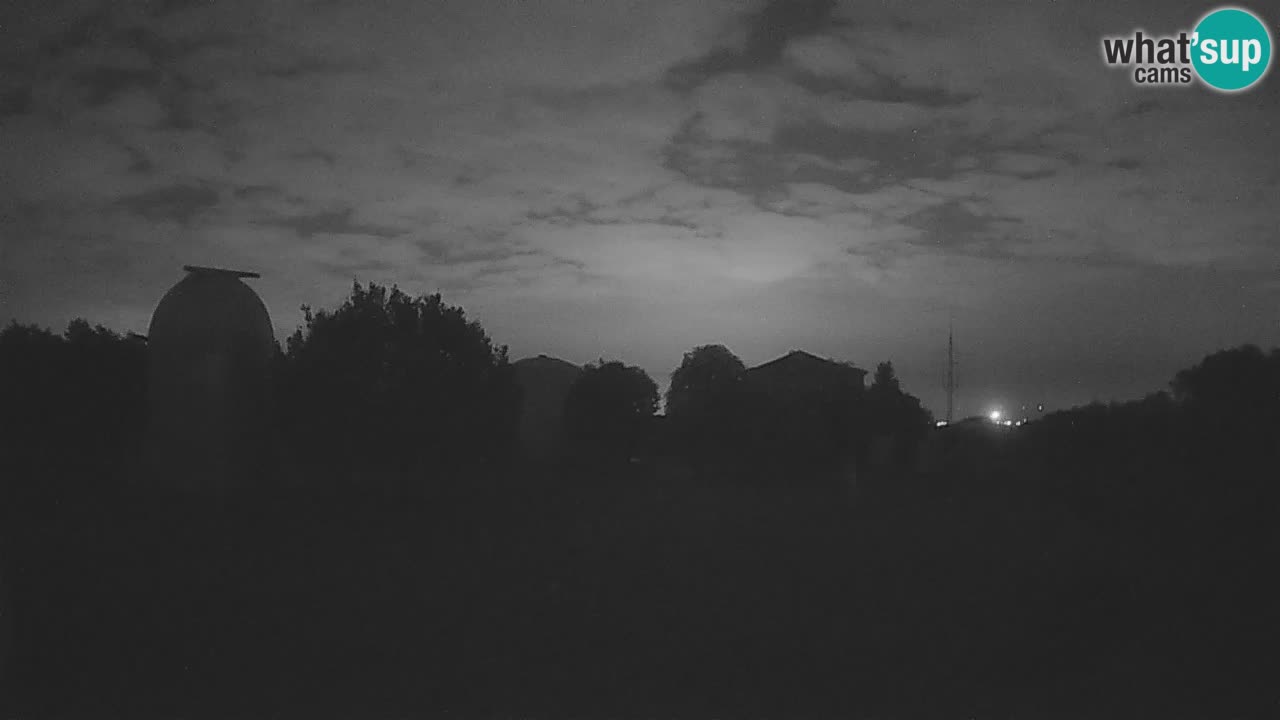 Višnjan Observatory Live Webcam – Explore the Sky, Asteroids, Comets, and Meteoroids
