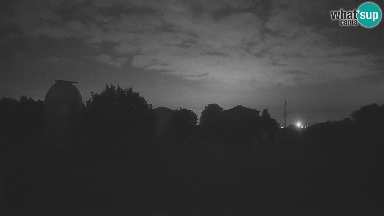 Višnjan Observatory Live Webcam – Explore the Sky, Asteroids, Comets, and Meteoroids
