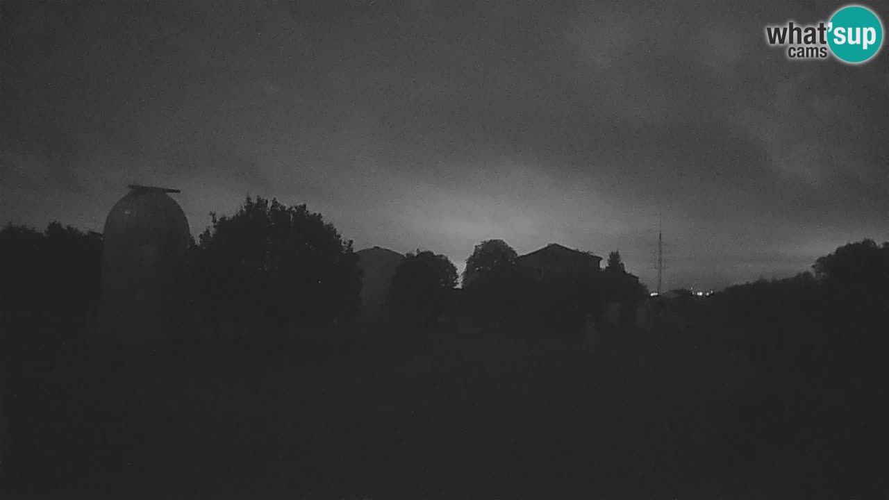 Višnjan Observatory Live Webcam – Explore the Sky, Asteroids, Comets, and Meteoroids