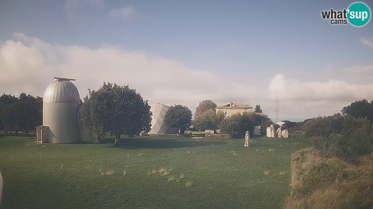 Višnjan Observatory Live Webcam – Explore the Sky, Asteroids, Comets, and Meteoroids