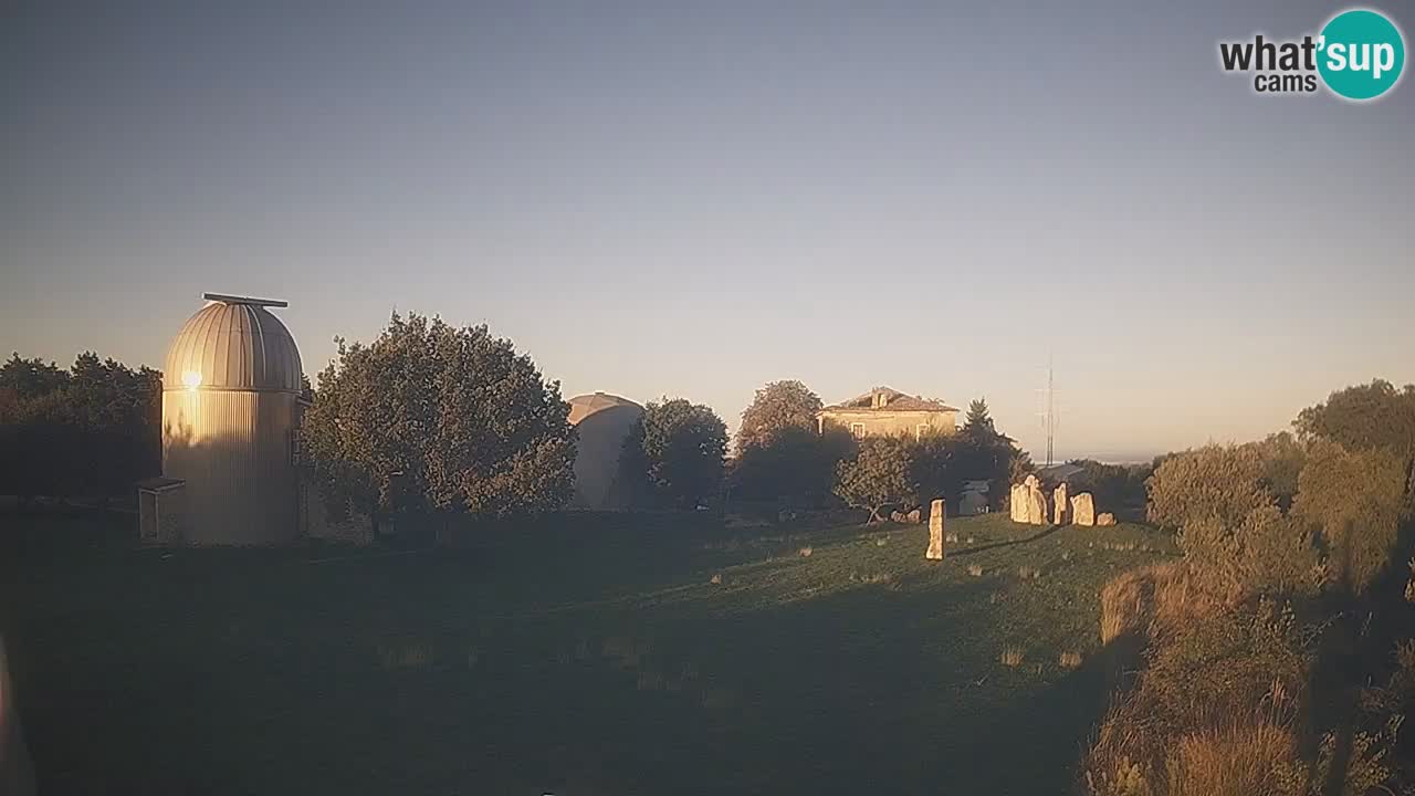 Višnjan Observatory Live Webcam – Explore the Sky, Asteroids, Comets, and Meteoroids
