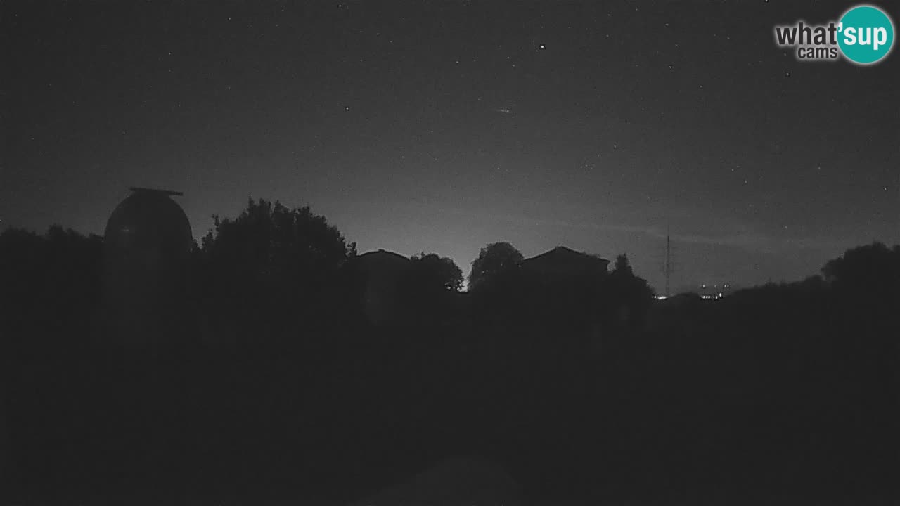 Webcam en direct de l’Observatoire de Višnjan – Explorez le ciel, les astéroïdes, les comètes et les météoroïdes