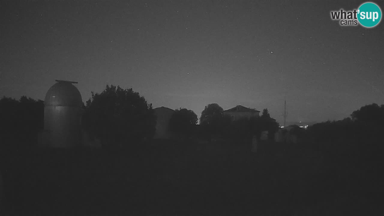 Višnjan-Observatorium Live Webcam – Explore the Sky, Asteroids, Comets, and Meteoroids