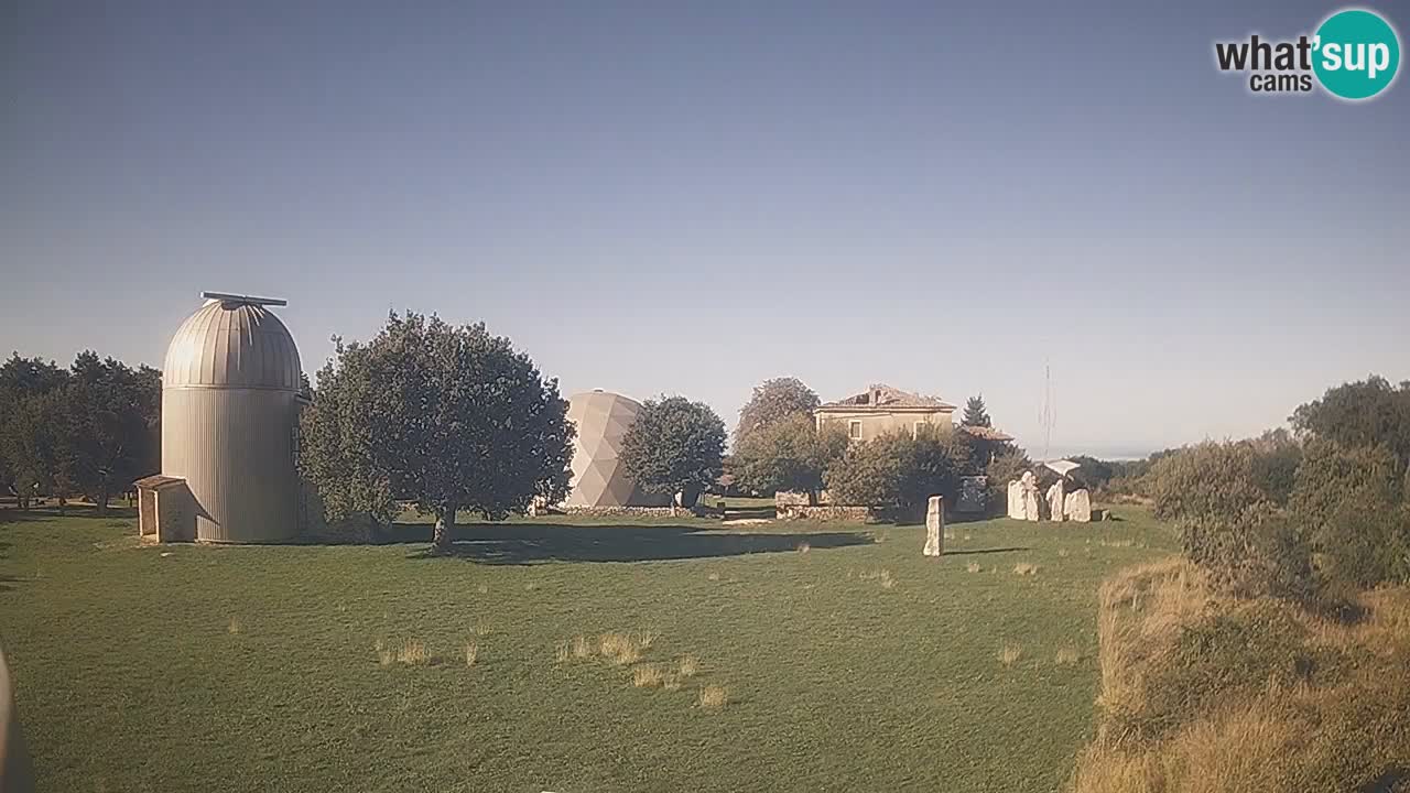 Cámara web en vivo del Observatorio de Višnjan: explora el cielo, los asteroides, cometas y meteoroides