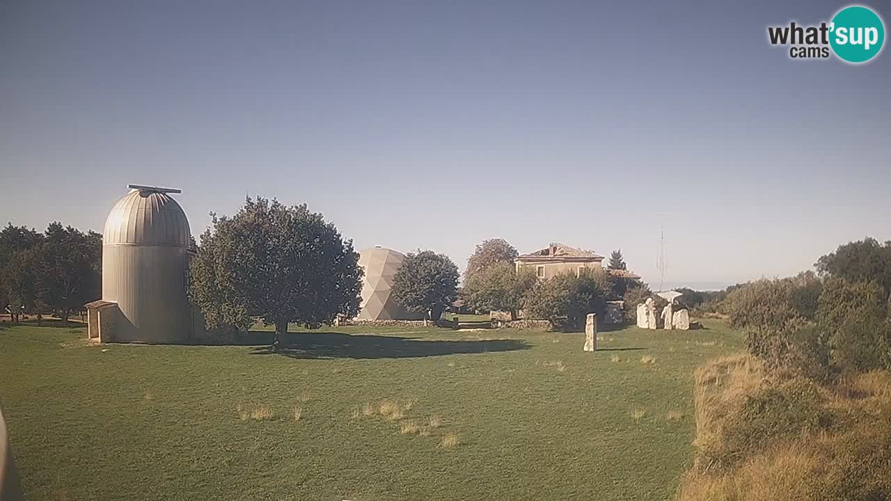 Višnjan Observatory Live Webcam – Explore the Sky, Asteroids, Comets, and Meteoroids