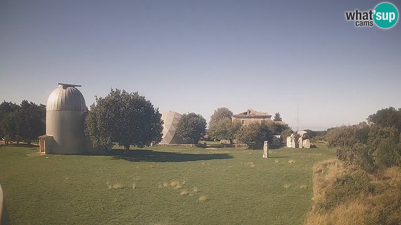 Višnjan Observatory Live Webcam – Explore the Sky, Asteroids, Comets, and Meteoroids
