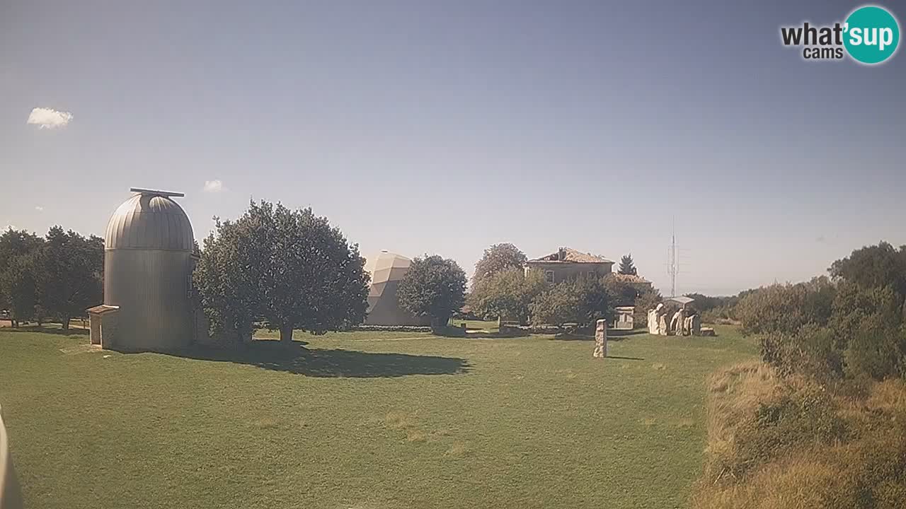 Višnjan Observatory Live Webcam – Explore the Sky, Asteroids, Comets, and Meteoroids