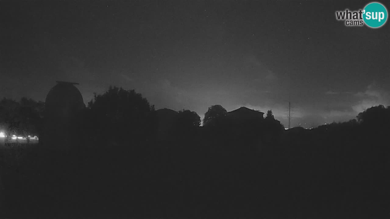 Višnjan Observatory Live Webcam – Explore the Sky, Asteroids, Comets, and Meteoroids
