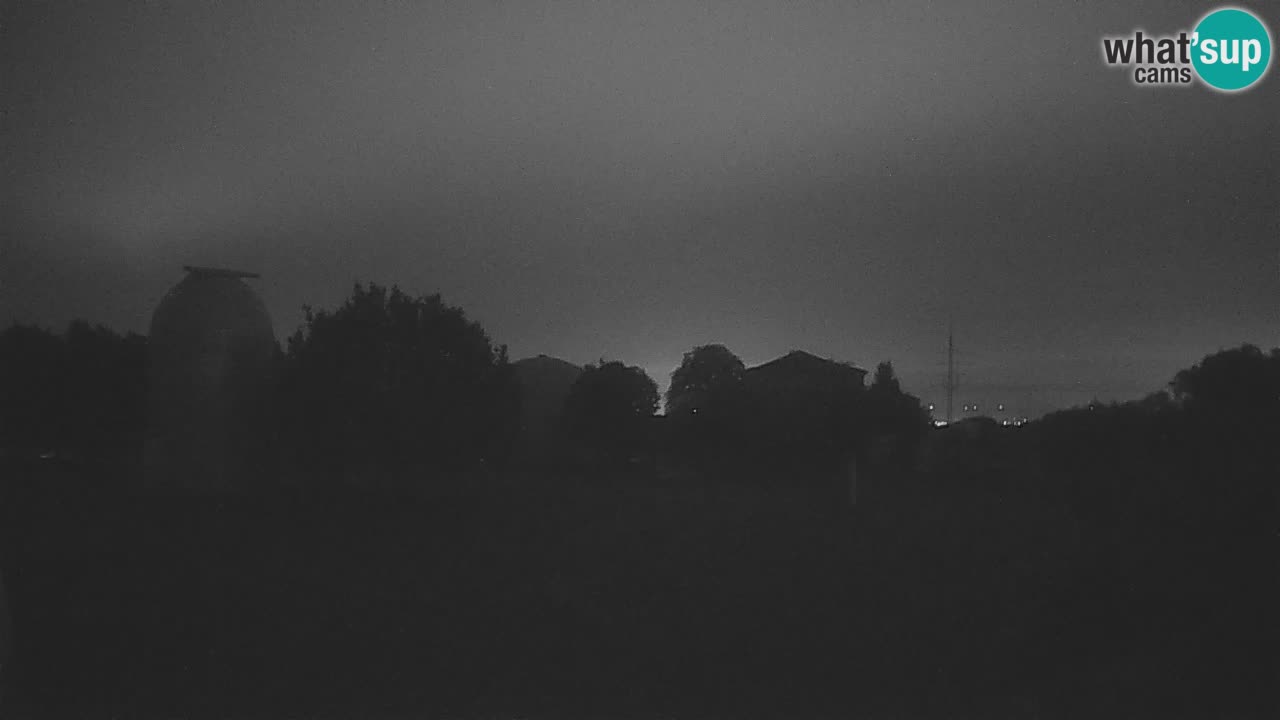 Višnjan Observatory Live Webcam – Explore the Sky, Asteroids, Comets, and Meteoroids