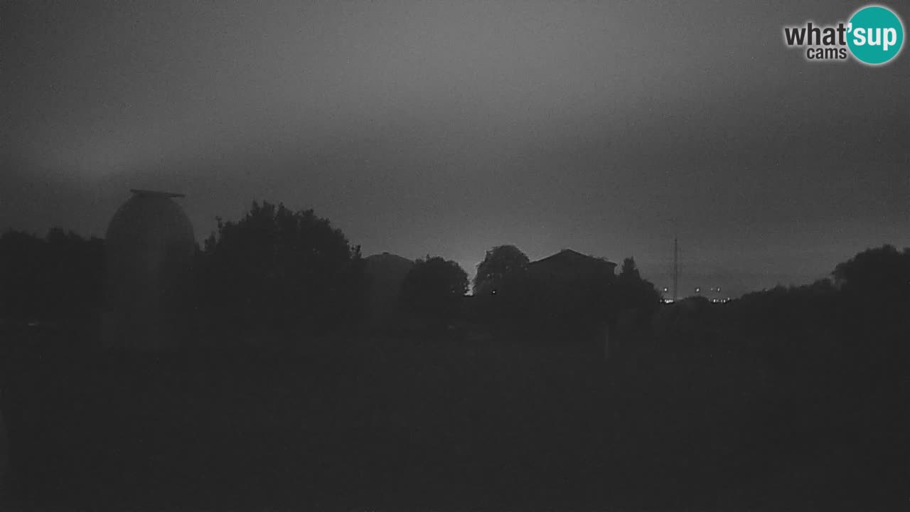Višnjan Observatory Live Webcam – Explore the Sky, Asteroids, Comets, and Meteoroids