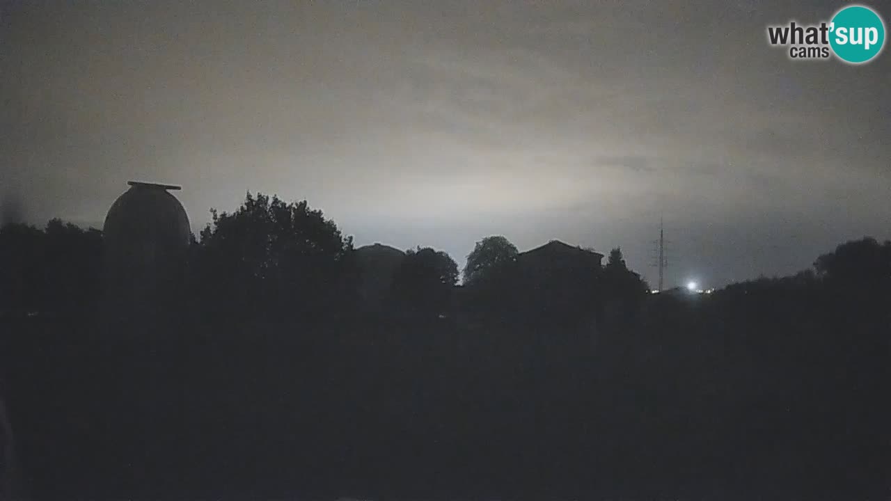 Višnjan Observatory Live Webcam – Explore the Sky, Asteroids, Comets, and Meteoroids