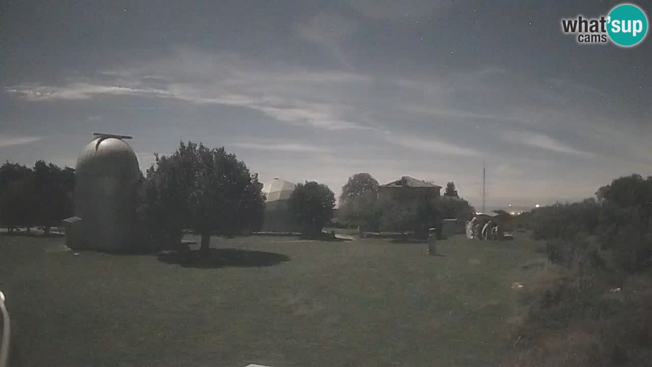 Višnjan-Observatorium Live Webcam – Explore the Sky, Asteroids, Comets, and Meteoroids