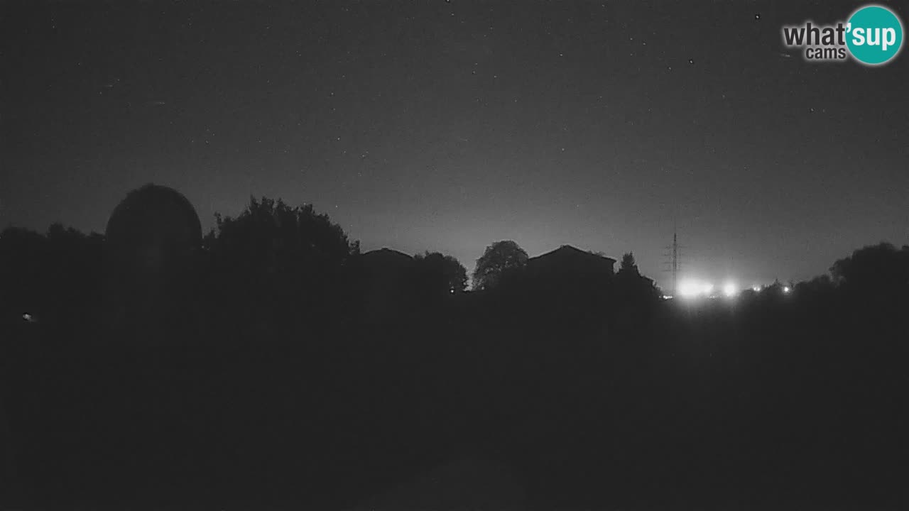 Cámara web en vivo del Observatorio de Višnjan: explora el cielo, los asteroides, cometas y meteoroides