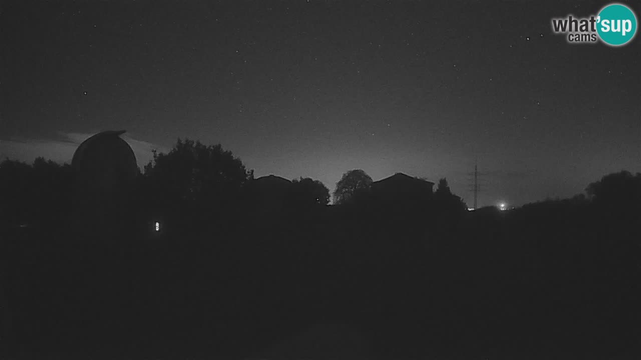 Višnjan Observatory Live Webcam – Explore the Sky, Asteroids, Comets, and Meteoroids