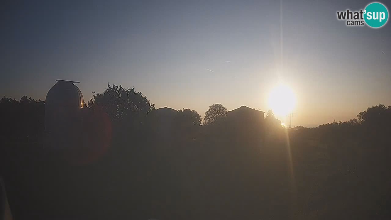Višnjan Observatory Live Webcam – Explore the Sky, Asteroids, Comets, and Meteoroids