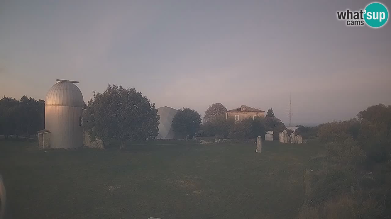 Višnjan Observatory Live Webcam – Explore the Sky, Asteroids, Comets, and Meteoroids