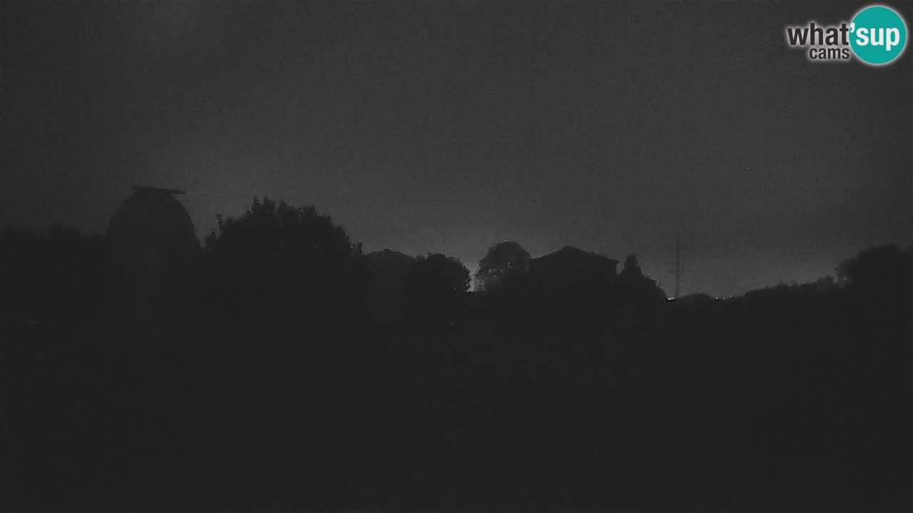 Višnjan Observatory Live Webcam – Explore the Sky, Asteroids, Comets, and Meteoroids