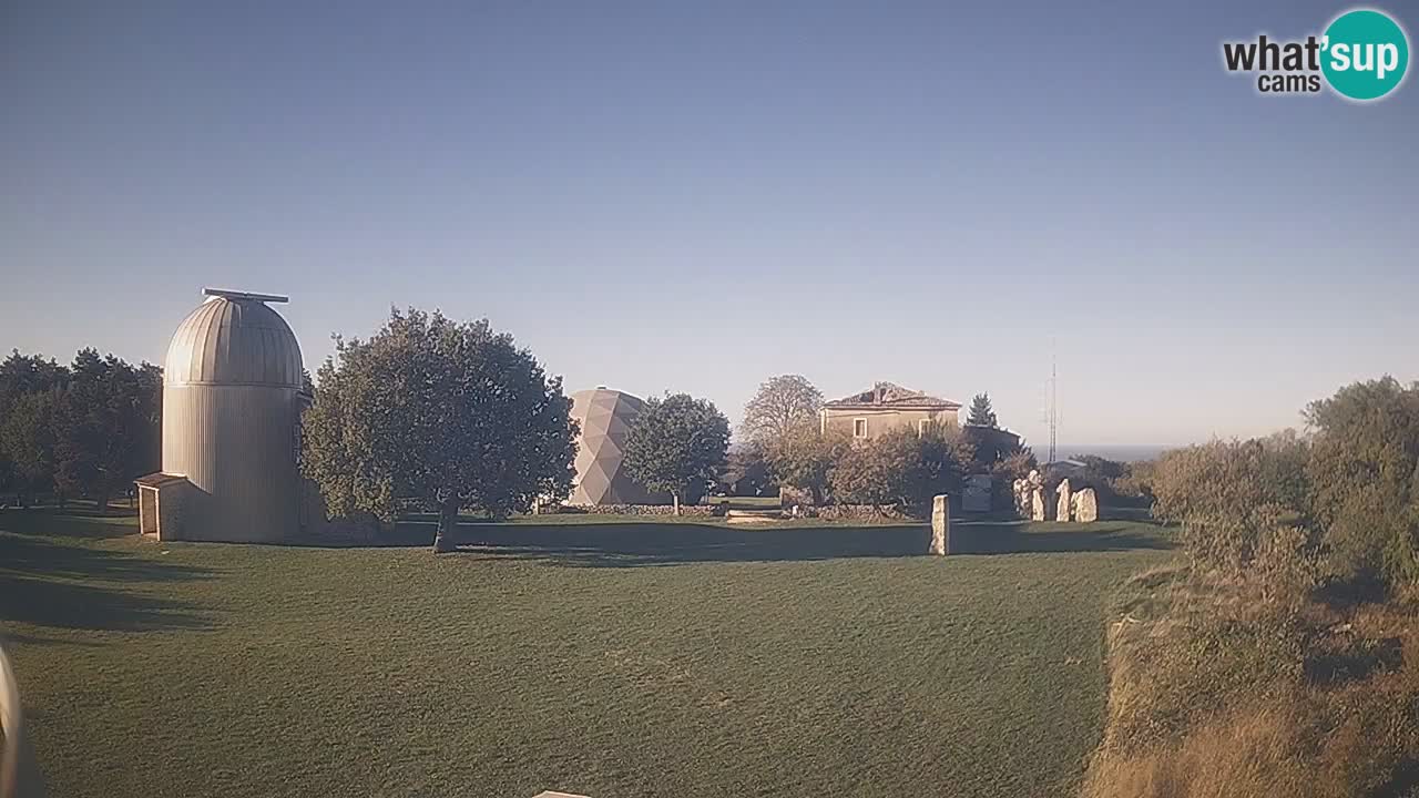 Višnjan Observatory Live Webcam – Explore the Sky, Asteroids, Comets, and Meteoroids