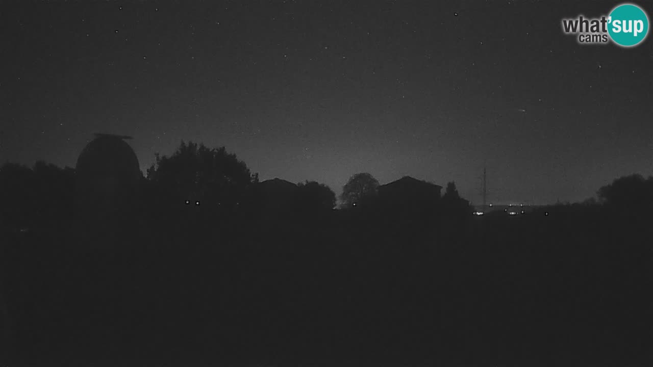 Webcam en direct de l’Observatoire de Višnjan – Explorez le ciel, les astéroïdes, les comètes et les météoroïdes