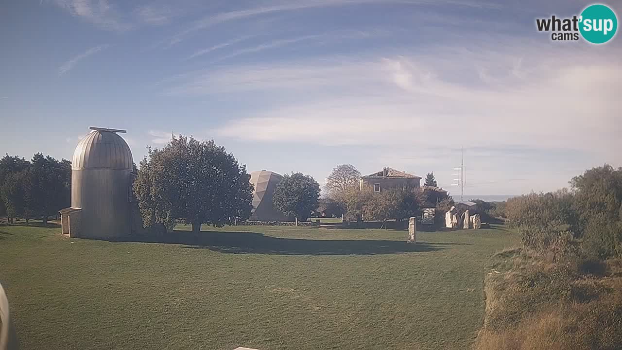 Višnjan Observatory Live Webcam – Explore the Sky, Asteroids, Comets, and Meteoroids