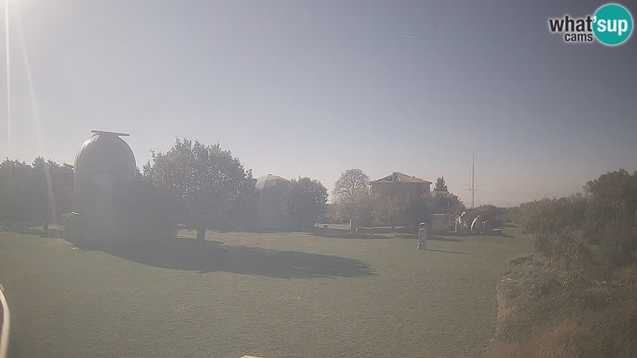 Višnjan Observatory Live Webcam – Explore the Sky, Asteroids, Comets, and Meteoroids
