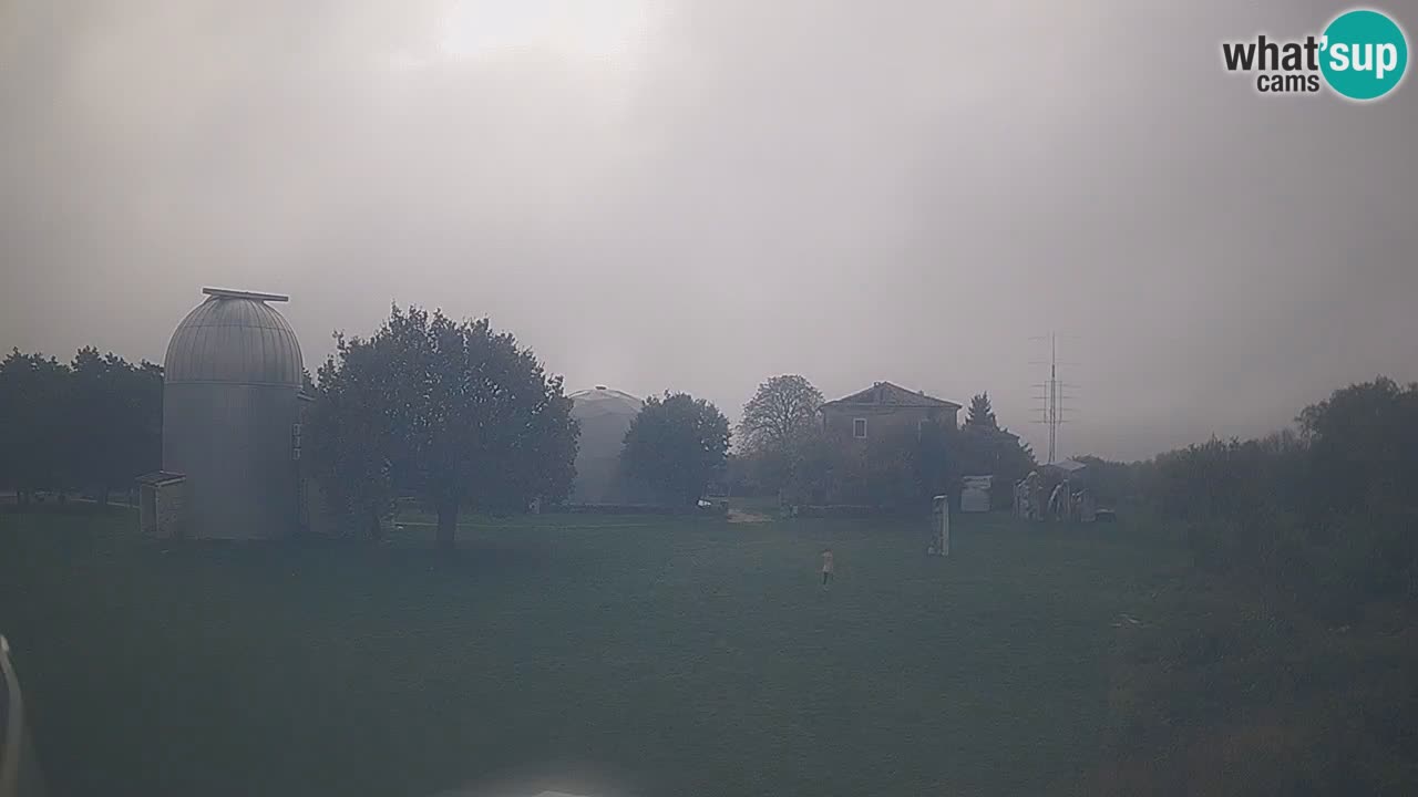 Observatorij Višnjan spletna kamera – Odkrivajte nebo, asteroide, komete in meteorite