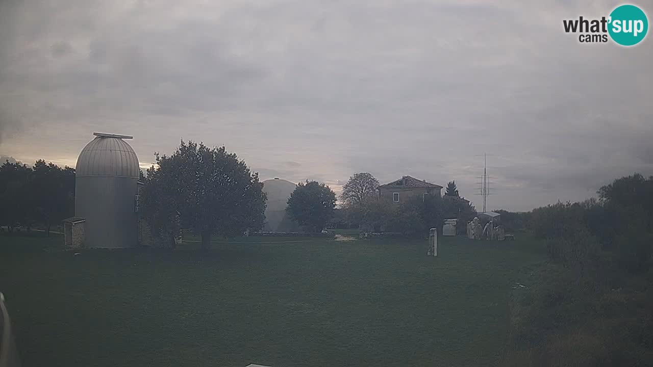 Višnjan Observatory Live Webcam – Explore the Sky, Asteroids, Comets, and Meteoroids