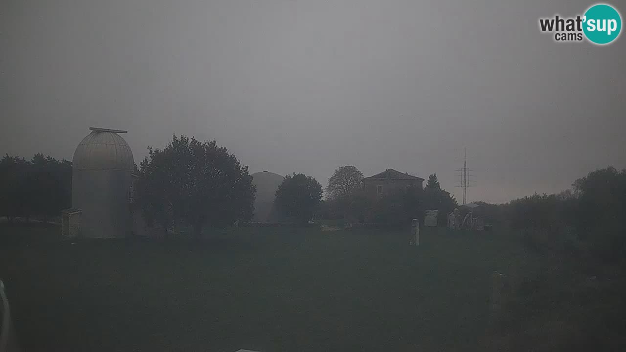 Observatorij Višnjan spletna kamera – Odkrivajte nebo, asteroide, komete in meteorite