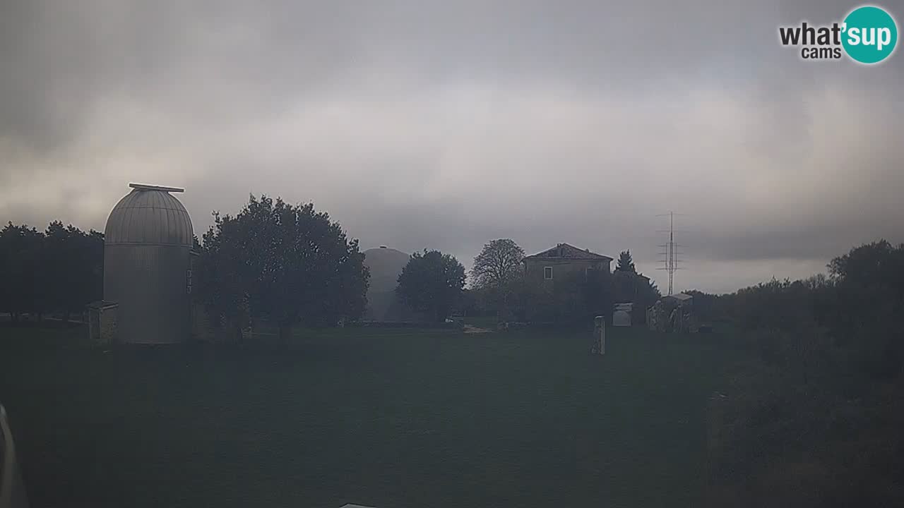 Višnjan Observatory Live Webcam – Explore the Sky, Asteroids, Comets, and Meteoroids