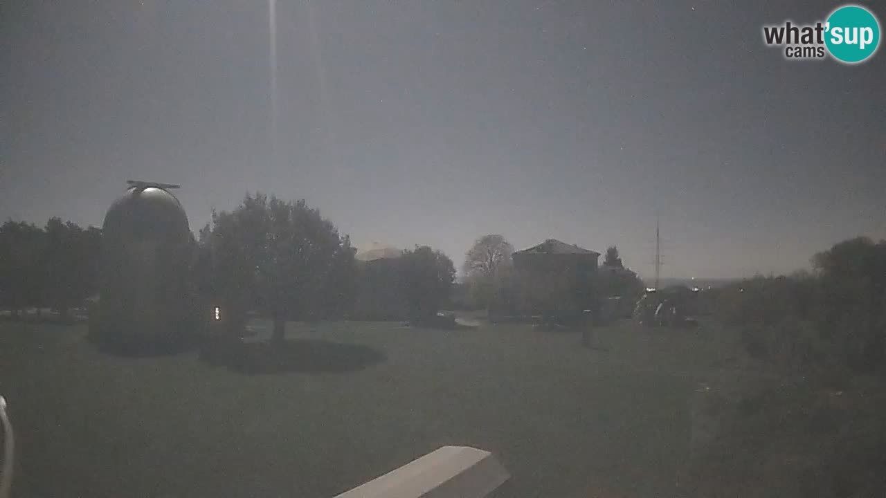 Višnjan Observatory Live Webcam – Explore the Sky, Asteroids, Comets, and Meteoroids