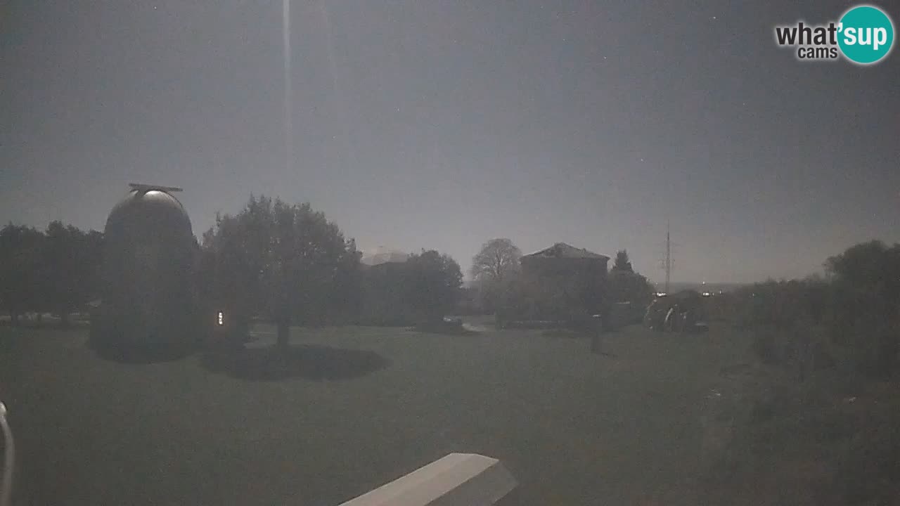 Višnjan Observatory Live Webcam – Explore the Sky, Asteroids, Comets, and Meteoroids