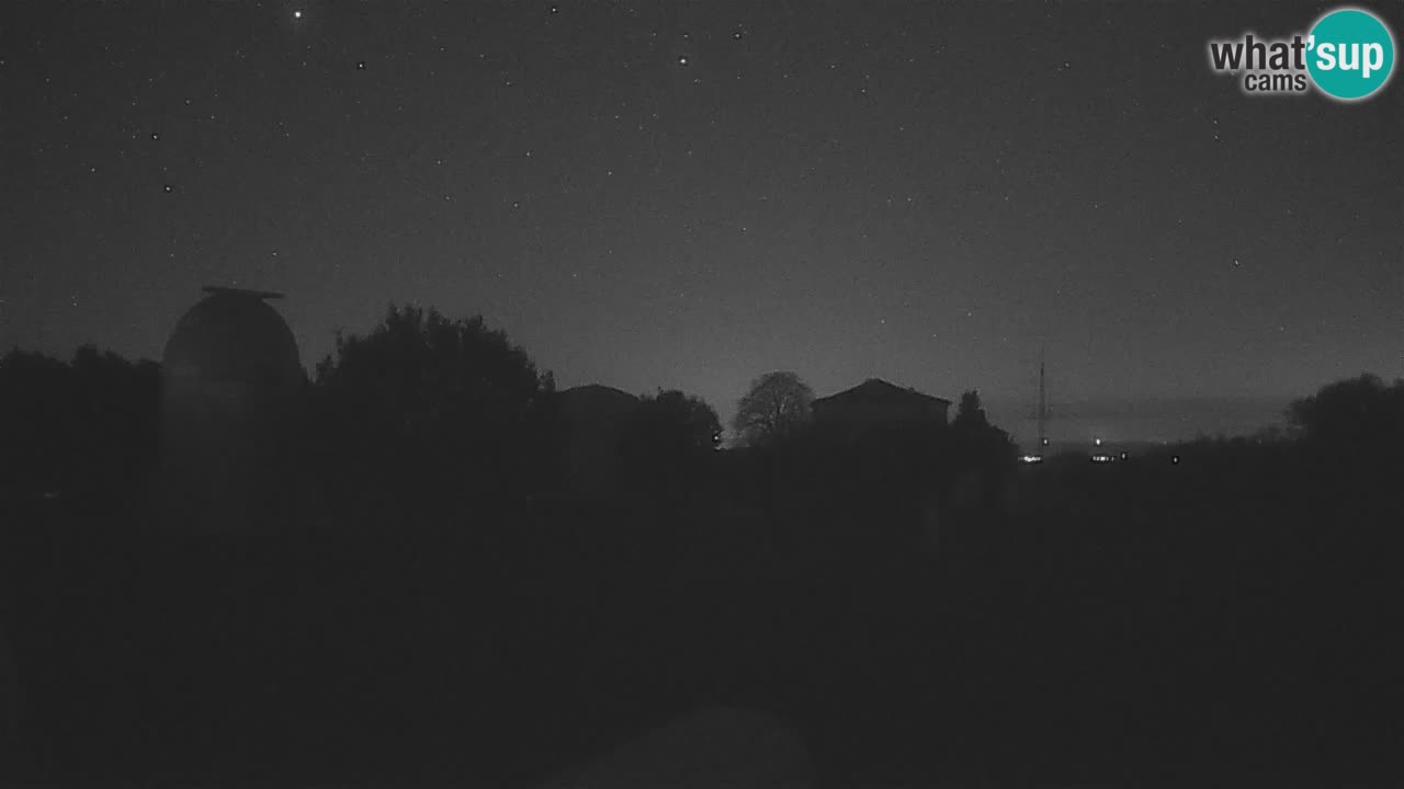 Observatorij Višnjan spletna kamera – Odkrivajte nebo, asteroide, komete in meteorite