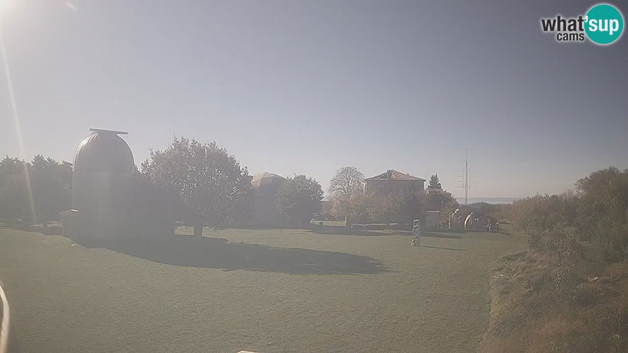 Cámara web en vivo del Observatorio de Višnjan: explora el cielo, los asteroides, cometas y meteoroides