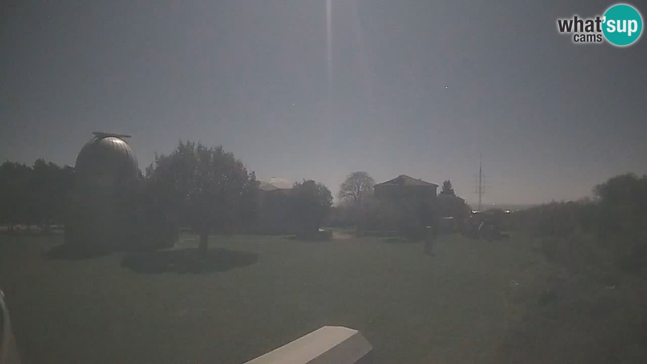 Višnjan Observatory Live Webcam – Explore the Sky, Asteroids, Comets, and Meteoroids