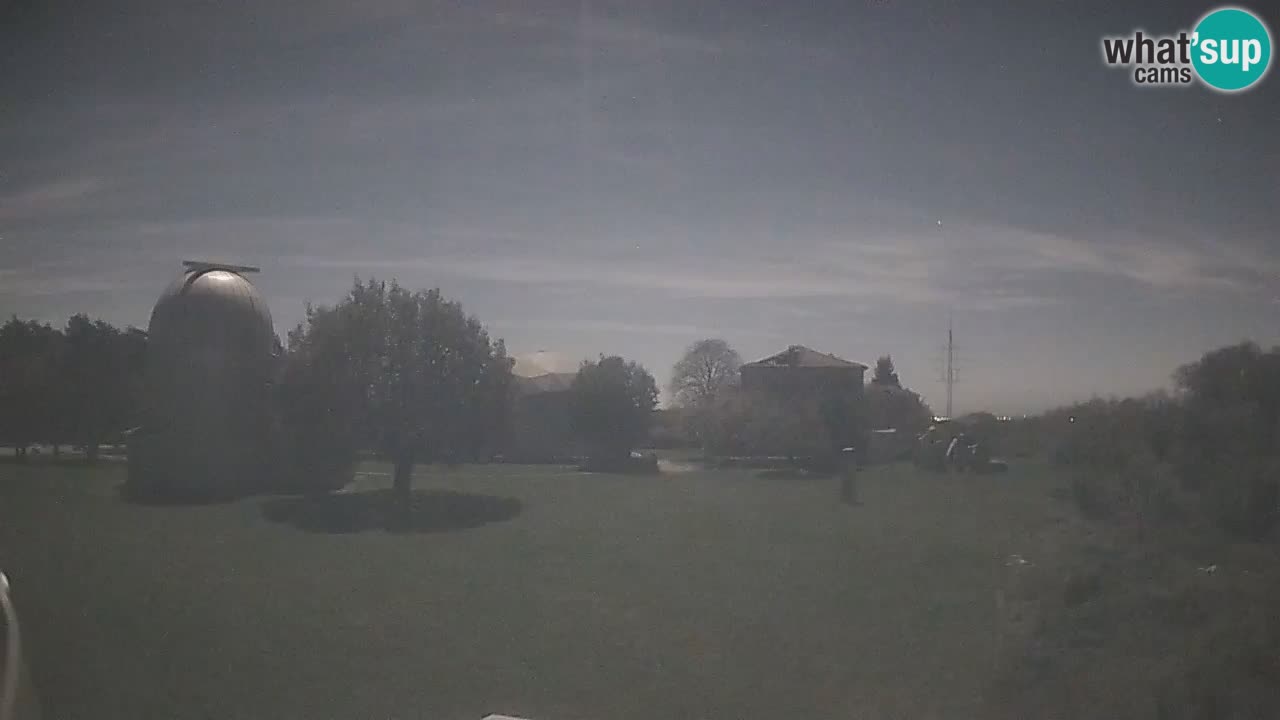 Višnjan Observatory Live Webcam – Explore the Sky, Asteroids, Comets, and Meteoroids