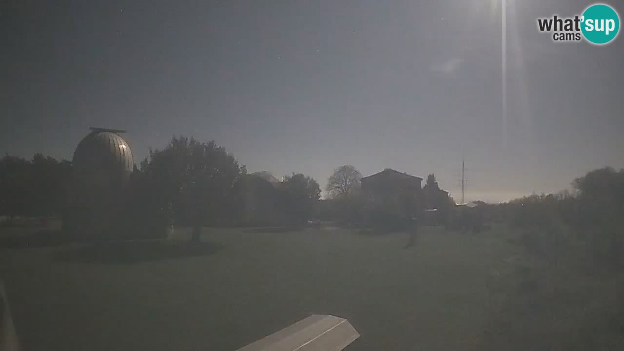 Višnjan Observatory Live Webcam – Explore the Sky, Asteroids, Comets, and Meteoroids